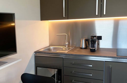 Unterrath Hotel | King Triple Apartment