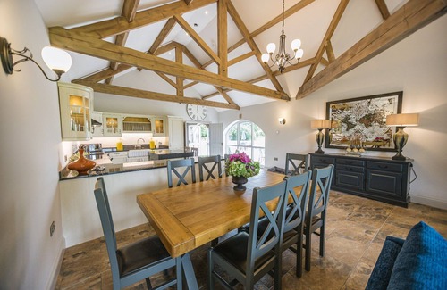 Richmond Cottage | Kingfisher - Holiday At Home