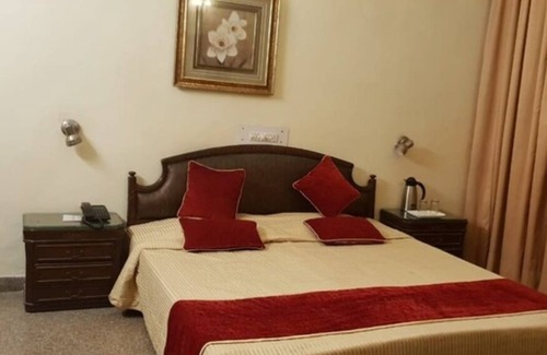 Ambala Hotel | Kingfisher Tourist Resort