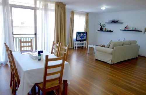 Kingston Apartment | Kingston Comfy Apartment