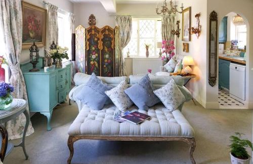Etchingham House | Kipling Cottage