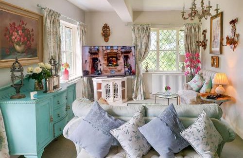 Etchingham House | Kipling Cottage