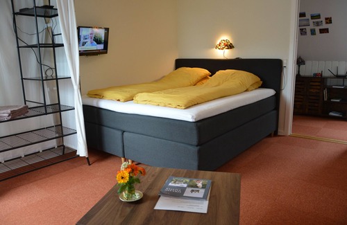 Oster Ulslev Bed & Breakfast | Kirkely bed and breakfast