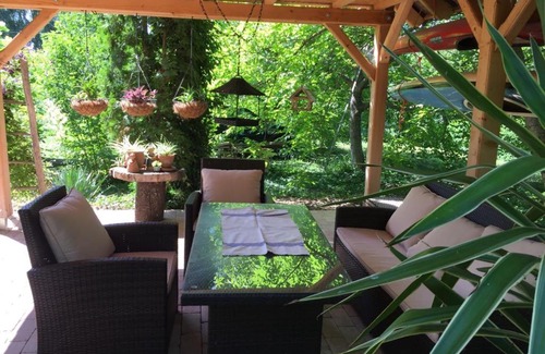 Balatonfured House | Kisfaludy Nyaraló