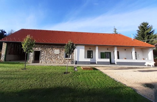 Bakonyszentkiraly Apartment | Kispajta Vendégház
