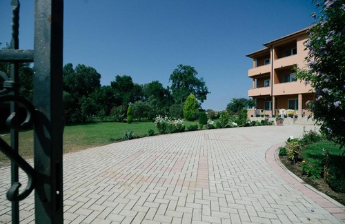 Ulcinj House | Kiteloop House