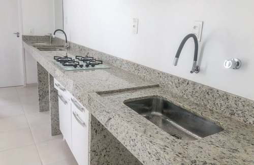 Jurere House | Kitnet de 3 Quartos em Jurerê