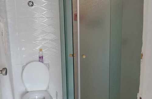 Sao Vicente Apartment | Kitnet studio on the sand, 100mts da praia, mercados, MC Donald's, farmácias