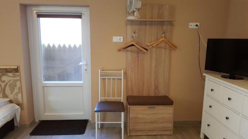 Mogyorod House | Kitti Panzió