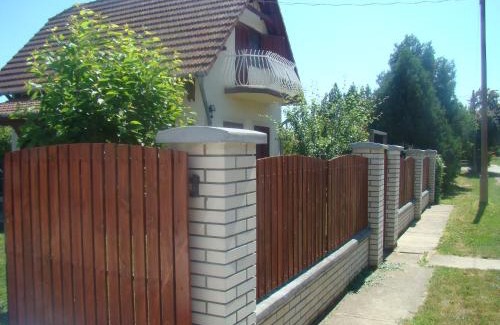 Tiszaorveny House | Kitti Vendégház