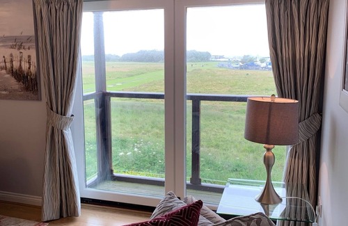 Amble House | Kittiwake 4 Bedroom Townhouse overlooking the Braid and Amble Marina