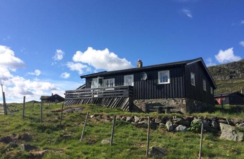 Al House | Kjøniksbu - 3 bedroom cabin