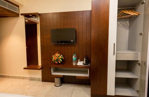 Shrirangapattana Hotel | KK Comforts