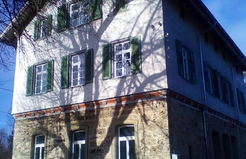 Deisslingen Apartment | kl. FeWo 2 single beds in 2 SchlafZi n. HFU u. MHS