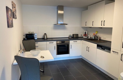 Kaiserslautern Apartment | KL40: New, fully furnished 3-bed apart. located in the heart of Kaiserslautern.