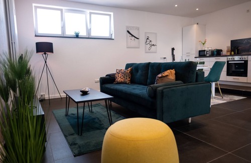 Biberach an der Riss House | Klassen Apartments! Erleben Sie Biberach in Diesem Stillvollem Bungalow