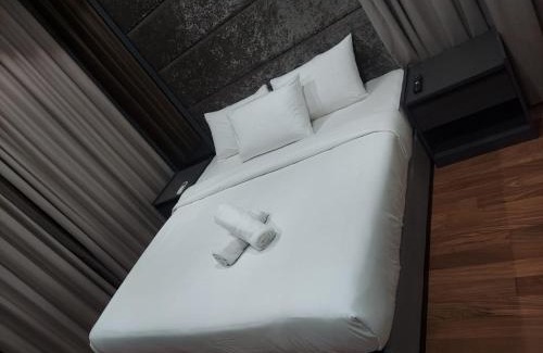 Golden Triangle Apartment | KLCC 8 Kia Peng Hill Suites