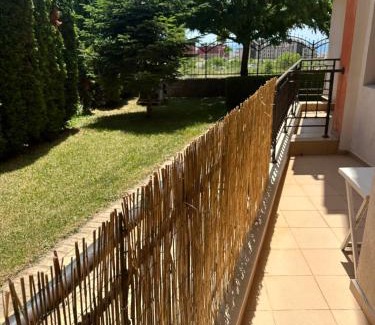 Intsaraki Apartment | Kleine günstige Ferienwohnung im Macon Residenz!