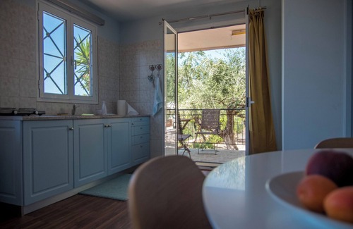Kalamata Cabin | Kleine Landhütte 'mikri Eleni' Inmitten Eines Olivenhains
