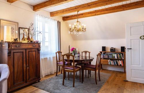 Endingen am Kaiserstuhl Apartment | Kleiner Hof Rosenrot