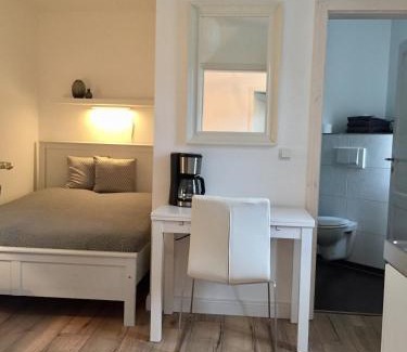 Stadt Wehlen Apartment | Kleines Ferienappartement 3 im Schmöllerhäuschen