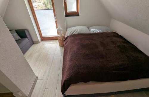 Neucoswig Apartment | Kleines Ferienhaus Hoher Stein im Elbtal