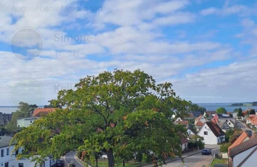 Ueckeritz Apartment | Knechtkabuff - Dorfgasthof Deutsches Haus, Swienstall vacation property