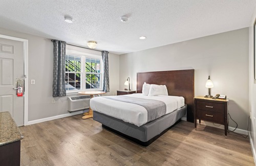 Danvers Hotel | Knights Inn Danvers