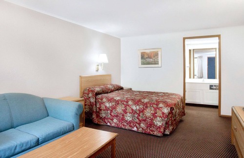 Pittston Hotel | Knights Inn Pittston