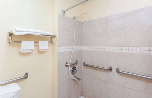 Tucker Hotel | Knights Inn Tucker