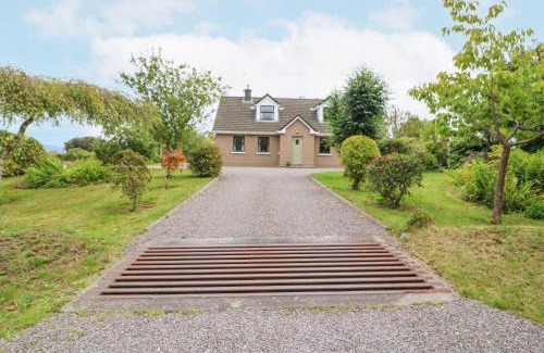 Cromane House | Knockbrack