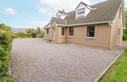 Cromane House | Knockbrack