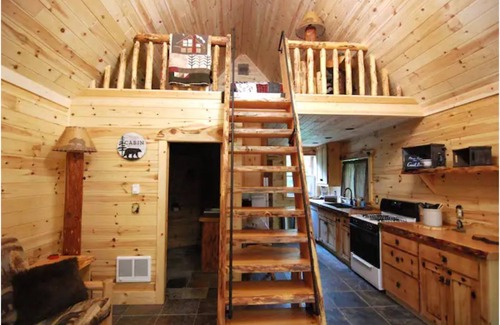Ashford Cabin | "Knot A Care Cabin" Rustic Retreat!