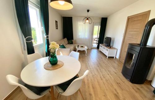 Mladenovac House | Košutica Vila