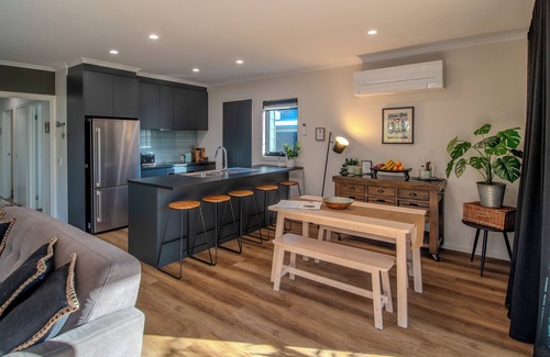 Venus Bay House | Koala Retreat - 3 bed brand new home near the Beach & Riverside ~Linen~Fast WiFi