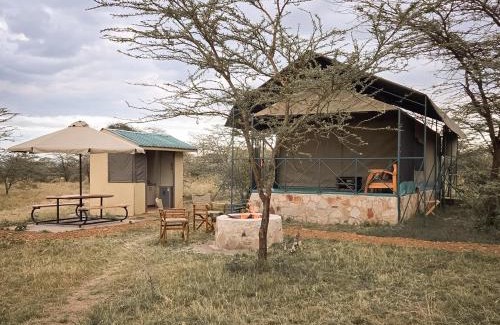 Talek Cabin | Kobe Mara