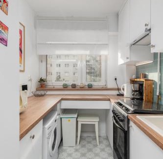 Bielany Apartment | Kochanowskiego 3 by Homeprime