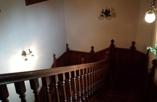 Komarom Bed & Breakfast | Kocsis Panzió és Étterem