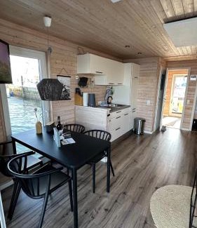 Heiligenhafen House | Koje Ine