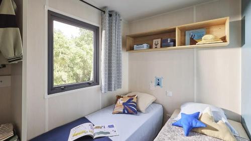 Lescar Other | Kokua Vacances présente MOBIL HOME résidentiel toutes options camping 3 étoiles LESCAR