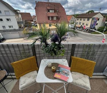 Leinfelden-Echterdingen Apartment | Komfortables, barrierefreies Appartement mit sonnigem Balkon in der Nähe von Flughafen und Messe 30