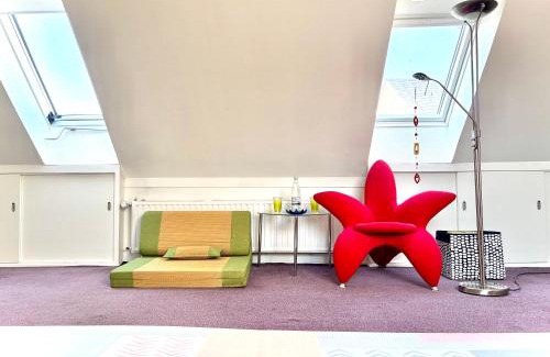 Bad Homburg v.d. Hoehe Apartment | Komplette Ferienwohnung nur 20 Minuten bis Frankfurt Zentrum