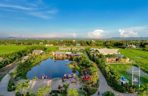 Traeuy Kaoh Hotel | Komsan Kampot Resort