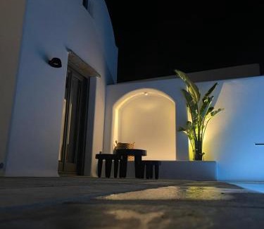 Messaria Villa | Koniko Santorini Private Pool Villas