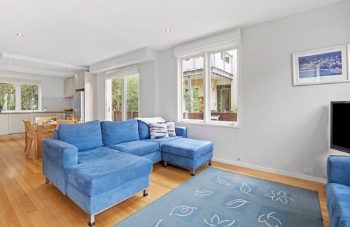 Sorrento Apartment | Koonya Courtyard: 2 BR, 1 BA in Sorrento , Sleeps 4
