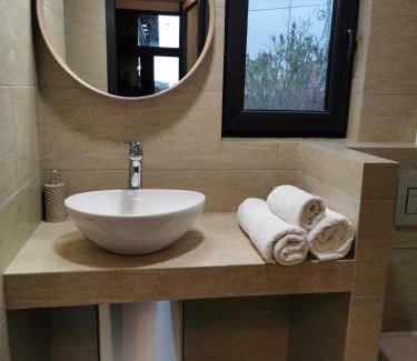 Balotesti Cabin | Kopel Haus - Studio - Self acces cod location