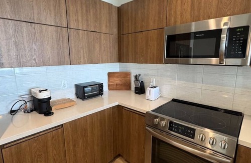 Wilshire Center Apartment | Koreatown 1 Bed + 1 Bath (ID240)