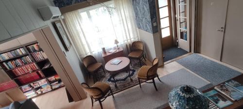 Rauma House | Kortteer vihreä huone