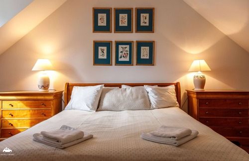 Magyarszombatfa Bed & Breakfast | Kosbor Panzió