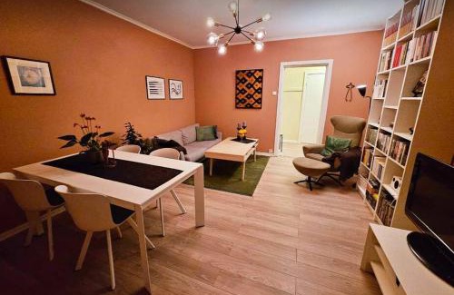 Sinsen Apartment | Koselig hjem nær Carl Berner